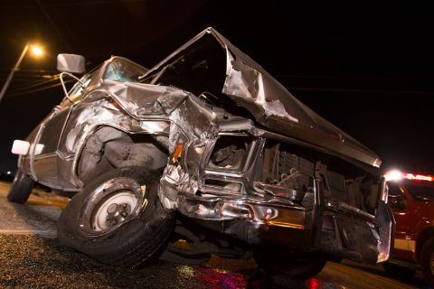 A Guide to Truck Accident Insurance Claims Process & Tips